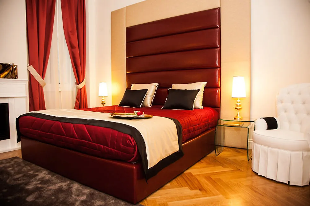 Amm Suite Roma 3*,  İtalya